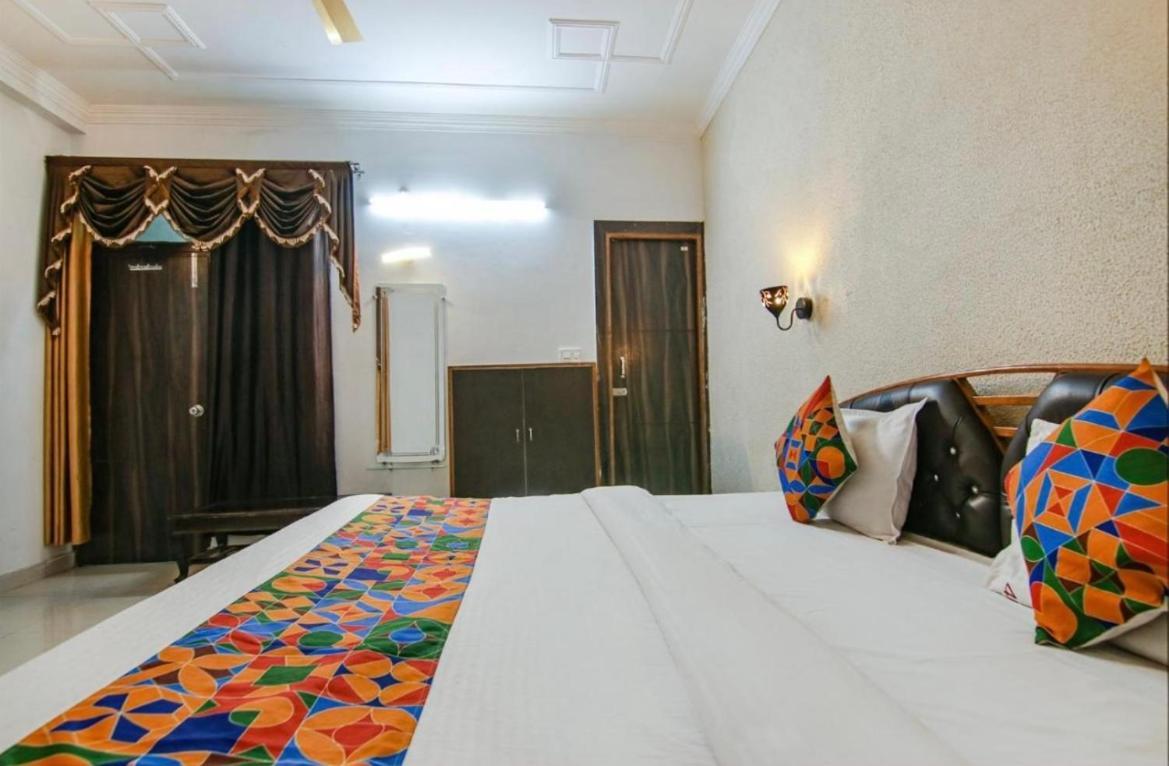 Hotel Royal Respite - Luxury Comfort ! Travellers Delight ! Budget Friendly ! Prime Location ! Guest Favourite Rishikesh Exterior photo