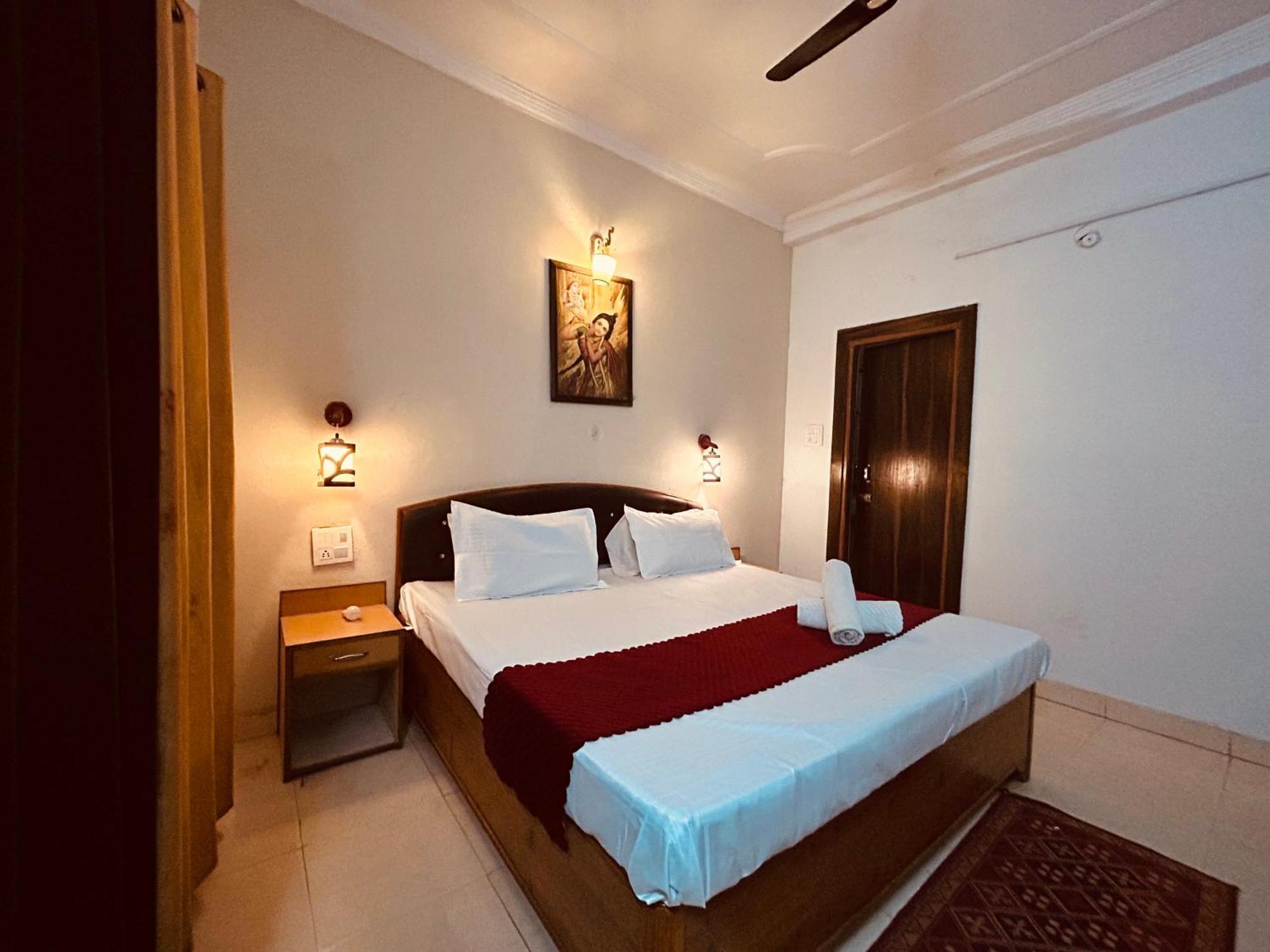 Hotel Royal Respite - Luxury Comfort ! Travellers Delight ! Budget Friendly ! Prime Location ! Guest Favourite Rishikesh Exterior photo