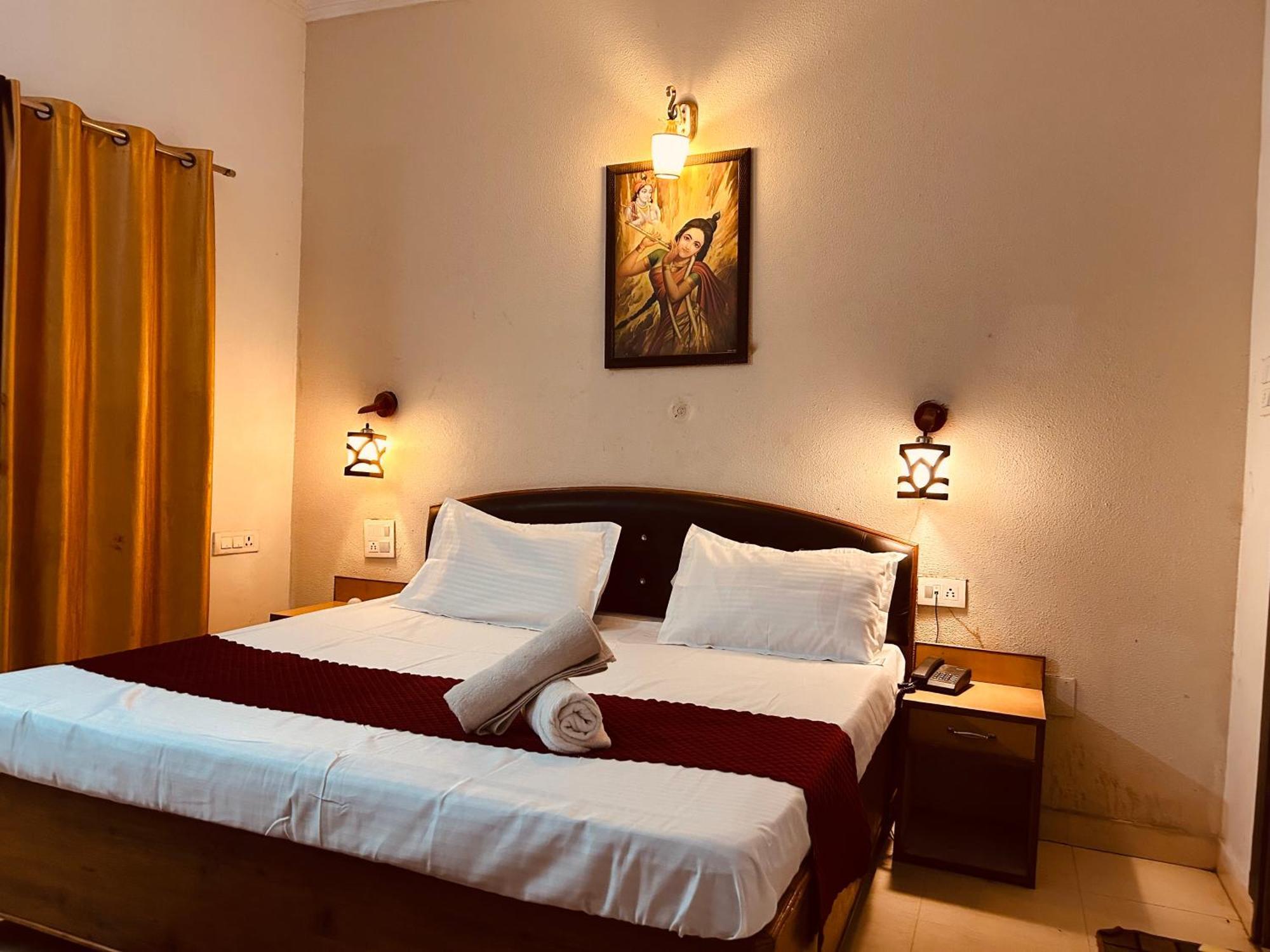 Hotel Royal Respite - Luxury Comfort ! Travellers Delight ! Budget Friendly ! Prime Location ! Guest Favourite Rishikesh Exterior photo