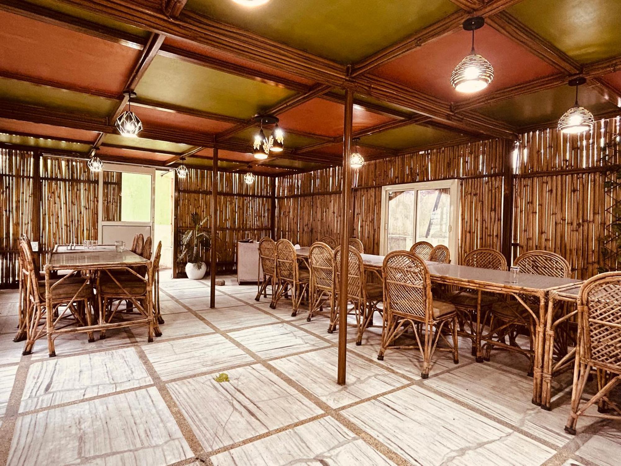 Hotel Royal Respite - Luxury Comfort ! Travellers Delight ! Budget Friendly ! Prime Location ! Guest Favourite Rishikesh Exterior photo
