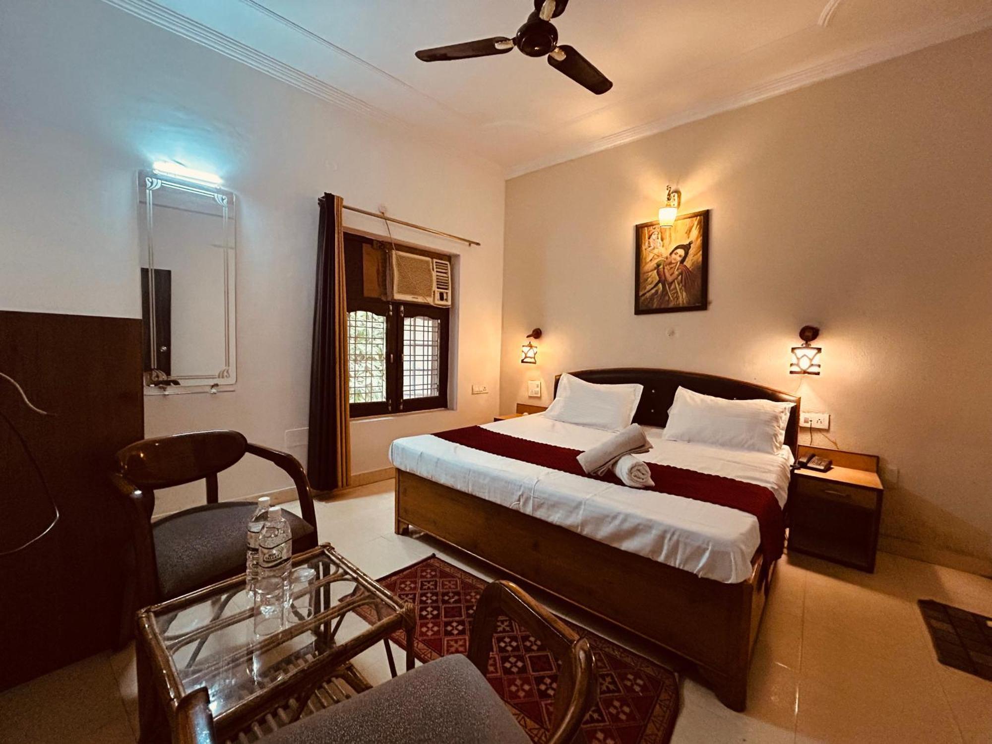 Hotel Royal Respite - Luxury Comfort ! Travellers Delight ! Budget Friendly ! Prime Location ! Guest Favourite Rishikesh Exterior photo