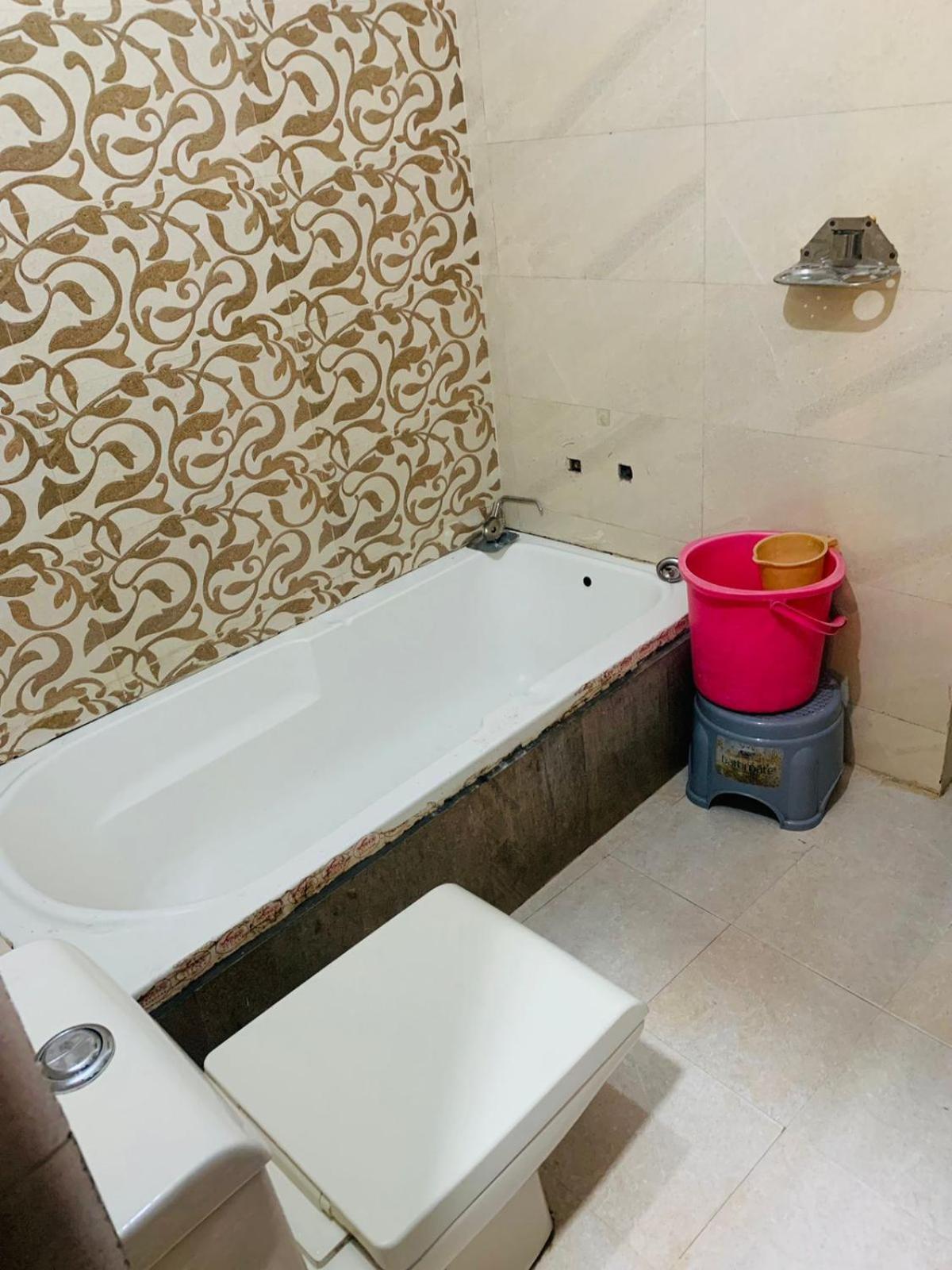 Hotel Royal Respite - Luxury Comfort ! Travellers Delight ! Budget Friendly ! Prime Location ! Guest Favourite Rishikesh Exterior photo