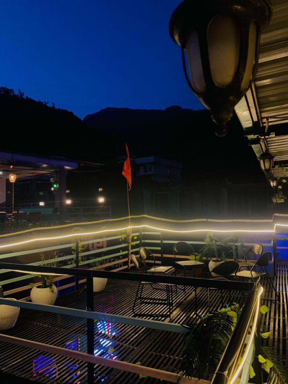 Hotel Royal Respite - Luxury Comfort ! Travellers Delight ! Budget Friendly ! Prime Location ! Guest Favourite Rishikesh Exterior photo